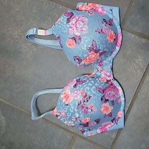 NWT Pink Victoria Secret Wear Everywhere Tshirt Bra Floral Lace Size 34DD